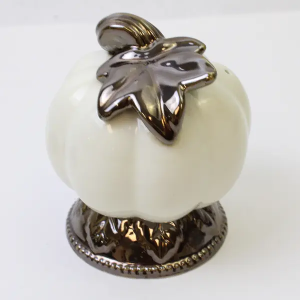 White Ceramic Gourd Salt & Pepper Shakers Gold Accents 3.5in Chip
