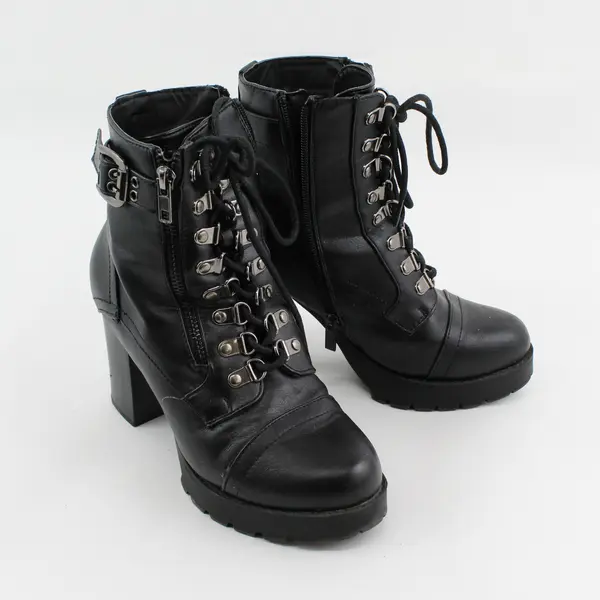 Forever Solid Black Color Chunky 4" Heel Combat Ankle Boots Women's Size 6.5