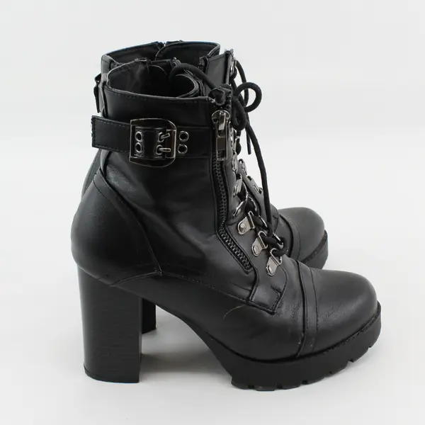 Forever Solid Black Color Chunky 4" Heel Combat Ankle Boots Women's Size 6.5