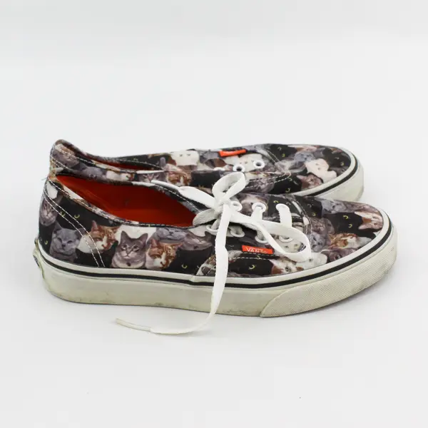 Vans x ASPCA Authentic All Over Cat Print Sneaker Women's Size 6.5, Men's Size 5