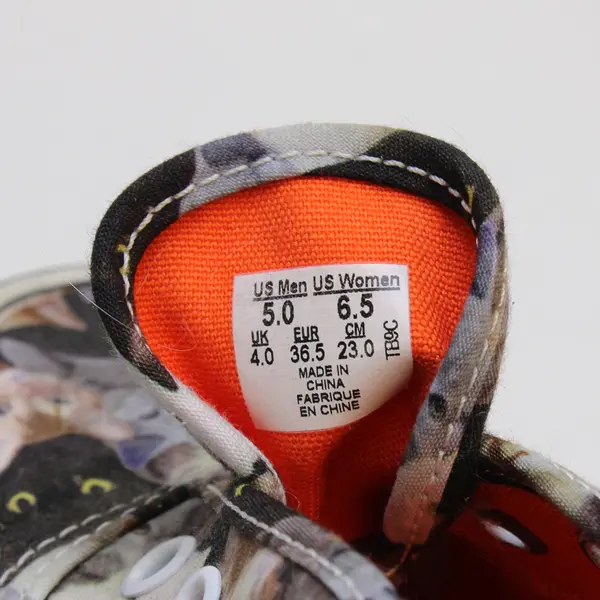Vans x ASPCA Authentic All Over Cat Print Sneaker Women's Size 6.5, Men's Size 5