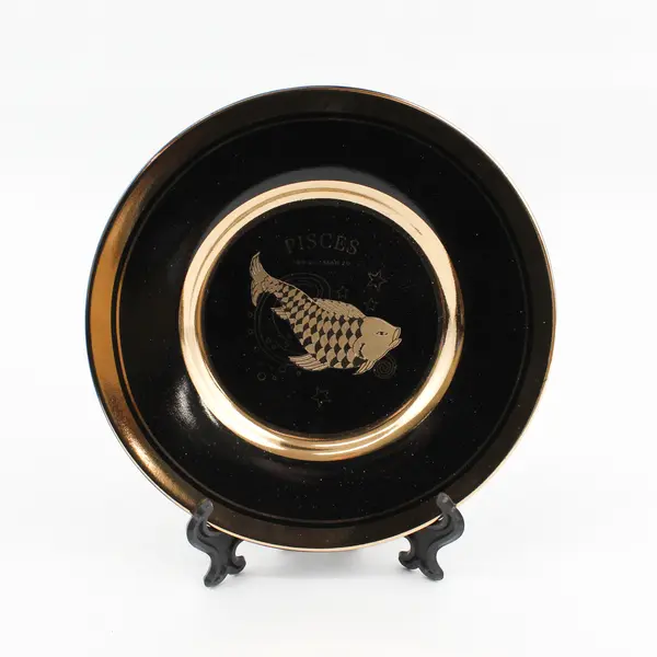 C & F Collectables Pisces Horoscope Souvenir Plate Black W/ Gold Trim 6.25"
