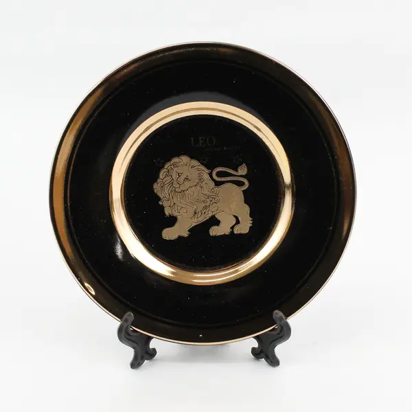 C & F Collectables Leo Horoscope Souvenir Plate Black W/ Gold Trim 6.25"
