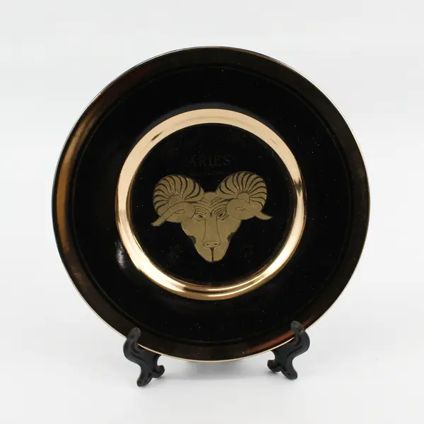 C & F Collectables Aries Horoscope Souvenir Plate Black W/ Gold Trim 6.25" 