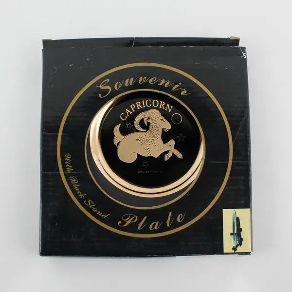 C & F Collectables Capricorn Horoscope Souvenir Plate Black W/ Gold Trim 6.25"