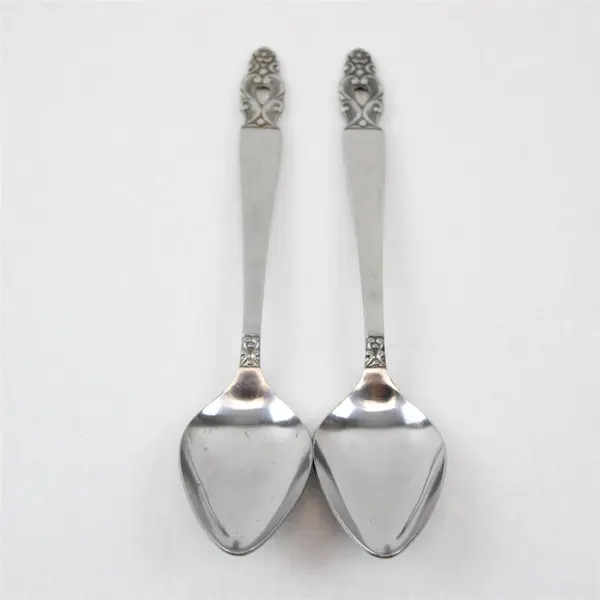 Lot of 2 National Stainless Olaf Pattern Oval Soup Spoons 7.5" SS Black Accents