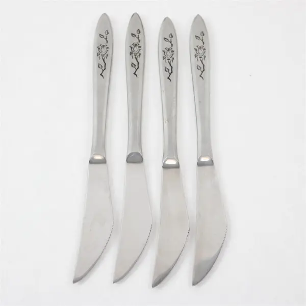 Lot of 4 National Stainless Charmante Pattern SS Dinner Knives Burnished 8.5"