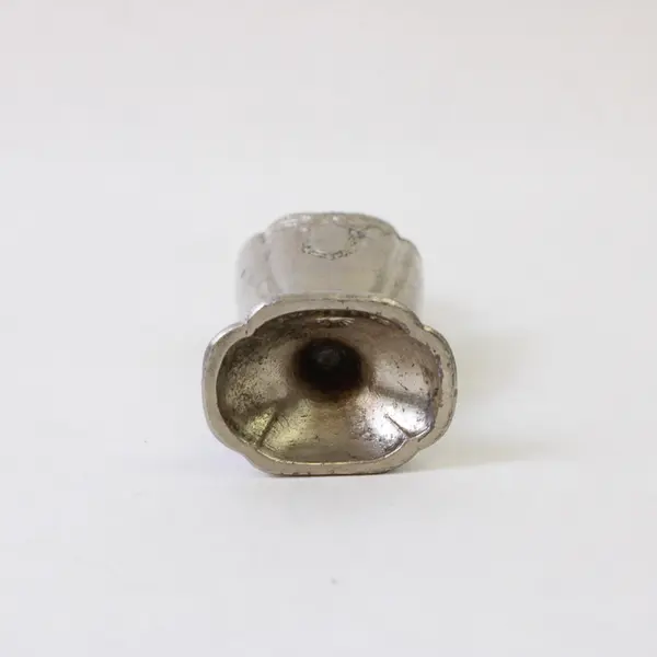 Vintage Silverplate Salt or Pepper Shaker Pedestal Urn Threaded Top