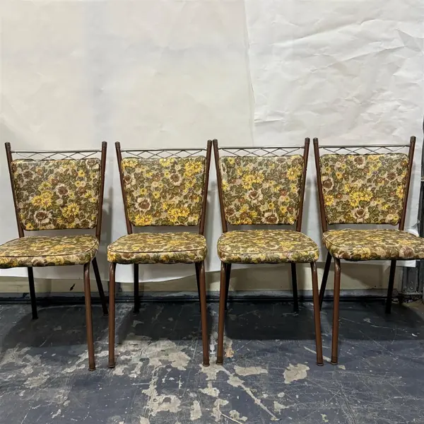 Vintage Louisville Formica Dinner Table Set With Floral Chairs-Local Pickup Only