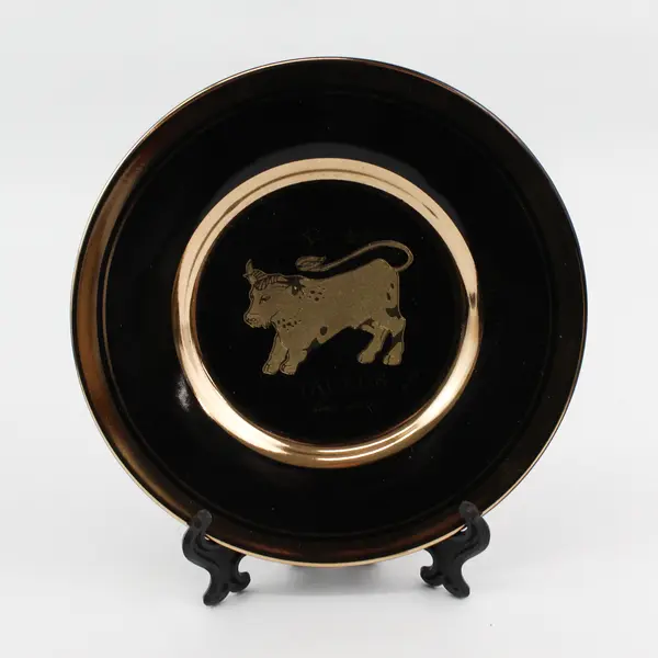 C & F Collectables Taurus Horoscope Souvenir Plate Black W/ Gold Trim 6.25"
