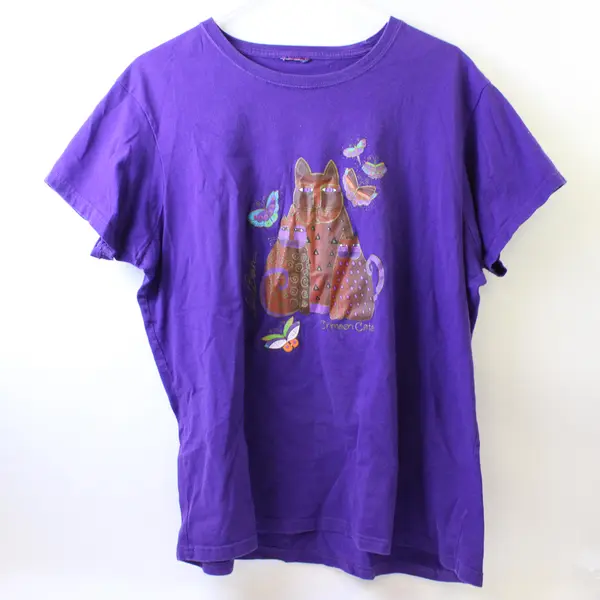 Laurel Burch Crimson Cats Purple Short-Sleeved T-Shirt Women's Large