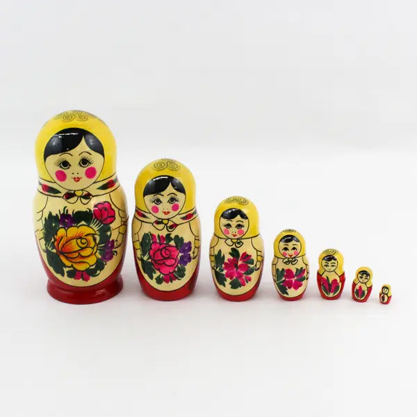 Vintage Hand-Painted Russian Nesting Matryoshka 7-Piece Doll Set