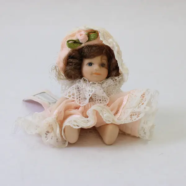 Lot of 5 Cameo Kids Porcelain Miniature Dolls New Unused Collectible