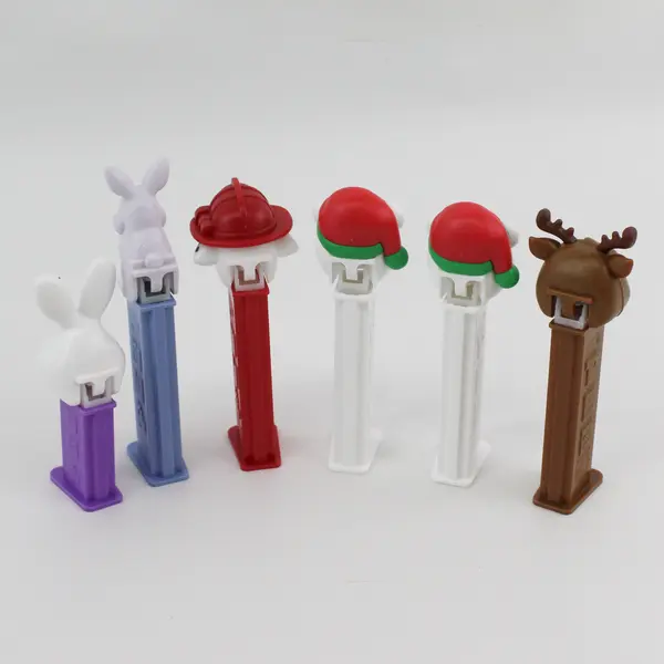 Mixed Lot of 6 Animal Pez Dispensers Made In Hungary and China 