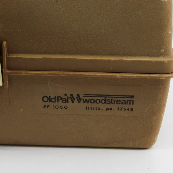 Vintage Woodstream  Old Pal Tackle Box PF 1050 w/  2 Tier Tray 