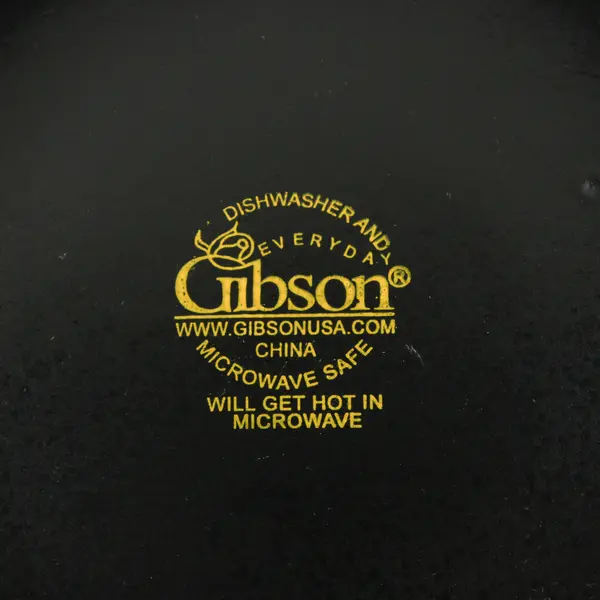  Lot Of 4 Gibson Elite Lotus Leaf Patterned Ceramic Dinner Plates 12" Diameter