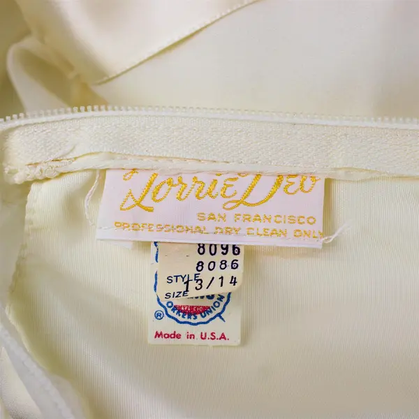 Vintage Lorie Deb San Fran Women's 13/14 Lace & Chiffon 1970's Wedding Dress