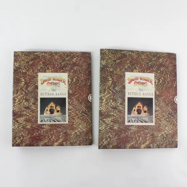 Lot of 2 David Winter Cottages The Retired Range 3-Ring Binder 1989 John Hine
