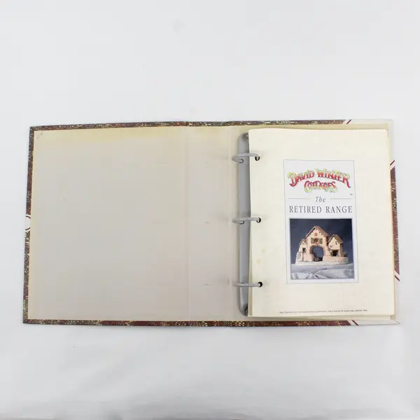 Lot of 2 David Winter Cottages The Retired Range 3-Ring Binder 1989 John Hine