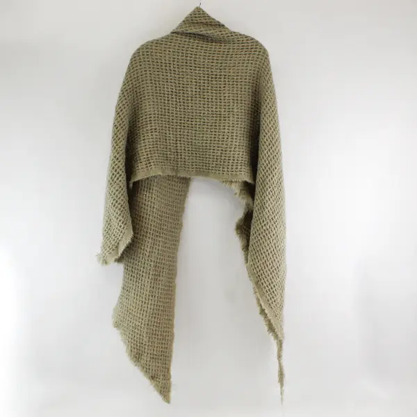 Calvin Klein Women's Waffle-Knit Evening Wrap in Gray/Brown