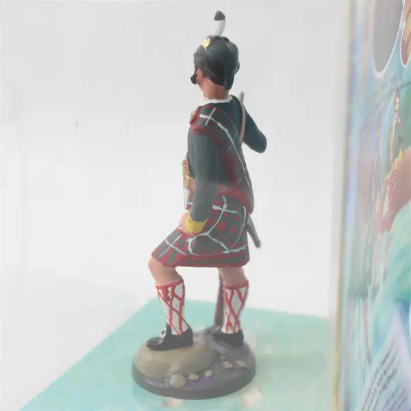 Vintage W. Britains Clansman Scottish Metal Figurine with Case