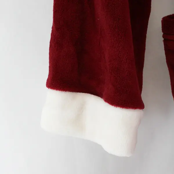 NWT Amanda Paige Women's Cranberry Red Fuzzy Robe One Size Fits Most