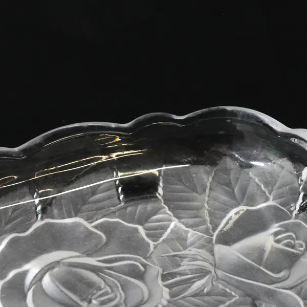 Studio Nova Winter Rose Frosted Rose Hors d Oeuvre Tray 11.75”x 8.5”