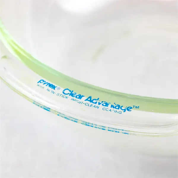 Pyrex 2Qt (1.9L) Clear Glass Round Casserole Dish w/ Lid 8.5"
