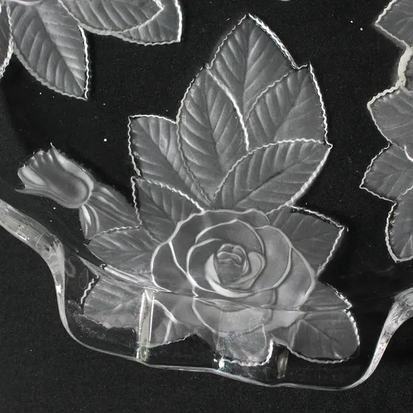 Studio Nova Crystal WINTER ROSE  15.25" Oblong Etched Rose Handled Tray 