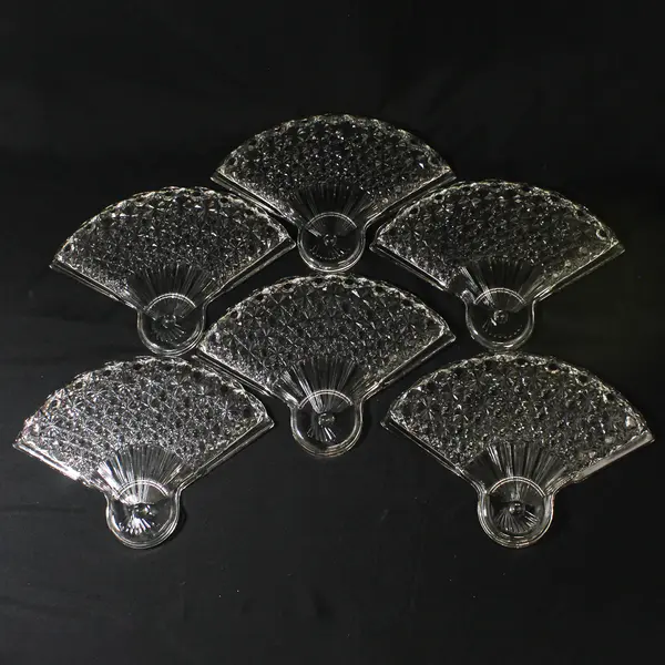 Set of 6 L.G. Wright Daisy Button Fan Shaped Clear Glass Snack Trays 