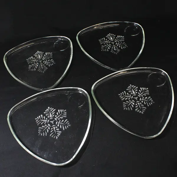 Set of 4 Indiana Glass Clear Snowflake Triangle Snack Trays  Only No Cups