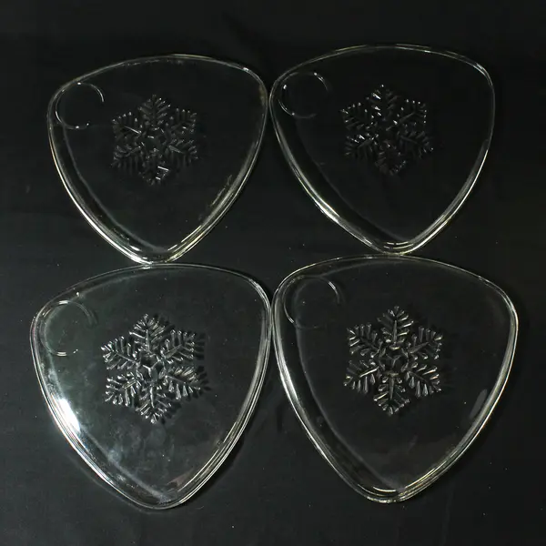 Set of 4 Indiana Glass Clear Snowflake Triangle Snack Trays  Only No Cups