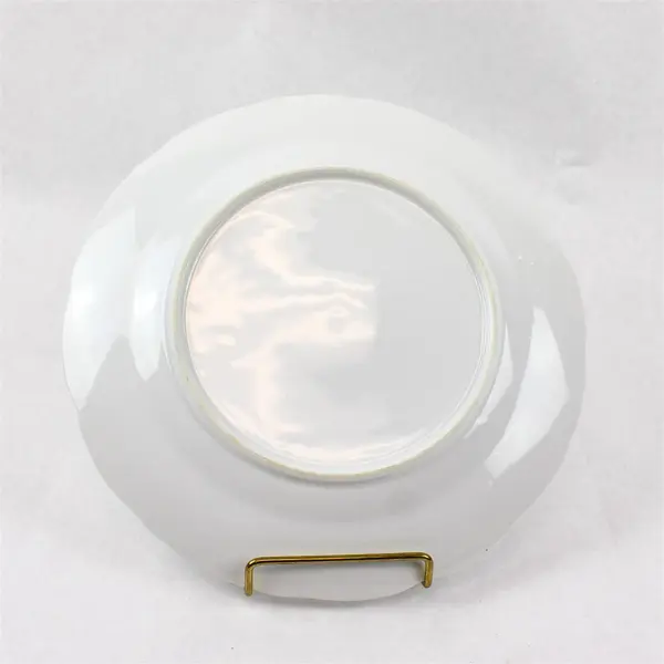 Unbranded White Ceramic With Gold Paint "Happy Anniversary" Dinner Plate 10.5"