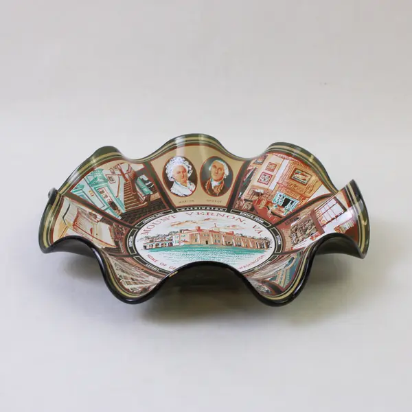 Houze Art Glass Mount Vernon George Washington Vintage Fluted Souvenir Plate
