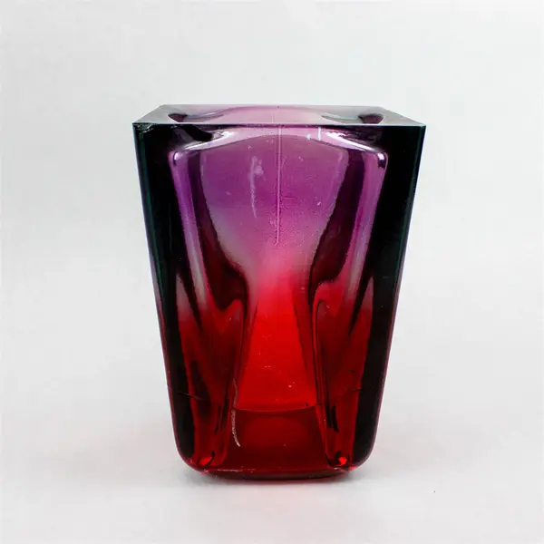Unbranded Clear Red Square Shaped Bouquet Vase Modern Style Home Decor 8.5" Tall