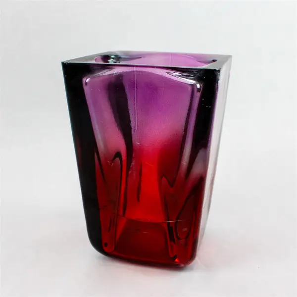 Unbranded Clear Red Square Shaped Bouquet Vase Modern Style Home Decor 8.5" Tall
