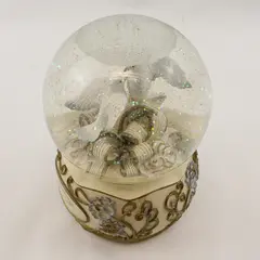 San Francisco Music Box Co Celebrating Our Love 2 Doves Musical Snowglobe