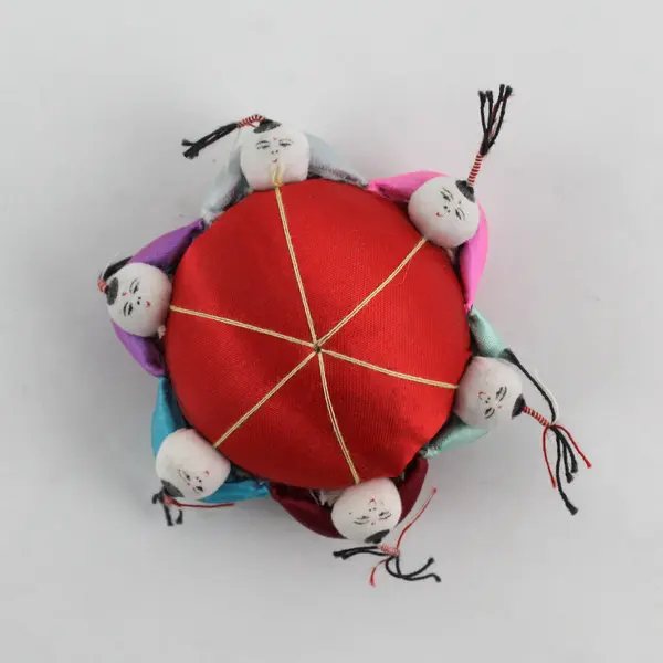 Round Red Chinese Silk Pin Cushion With 6 Children On the Edge 3.5"