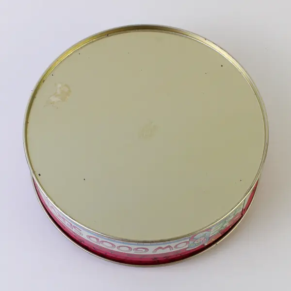 Mary Engelbreit Sow Good Services Sweet Remembrances Will Grow Round Tin 5-1/4"