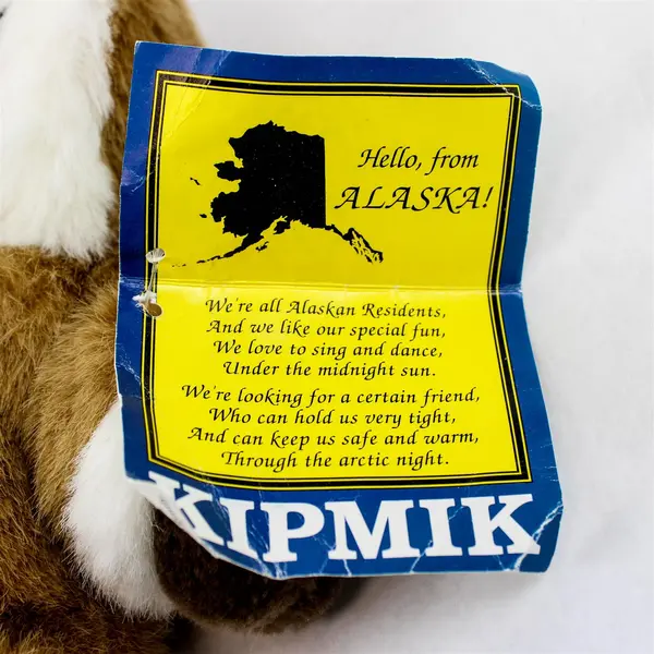Kipmik Inuit Doll 10in Kawvich Style 00903 Alaska Souvenir Collectible