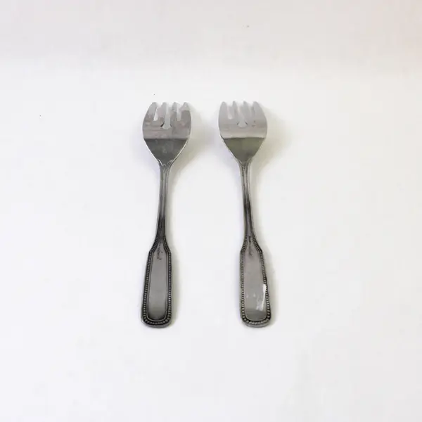 Set of 2 Salem 1776 Stainless Medium Solid Cold Meat Serving Forks