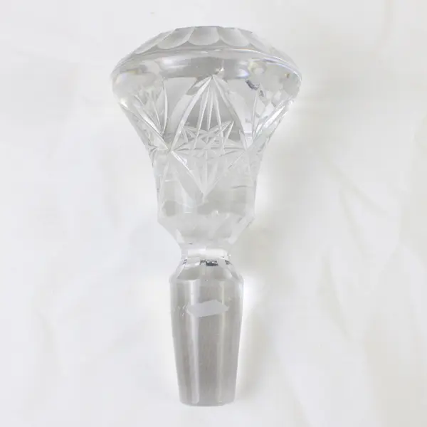 Unbranded Clear Pressed/Etched With Star Pattern Glass Large Decanter Stopper