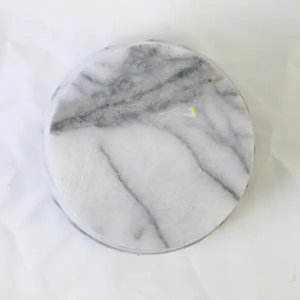 Set Of 2 Unbranded Small White/Gray Marble 4.25" Tall Mortar And Pestle Set