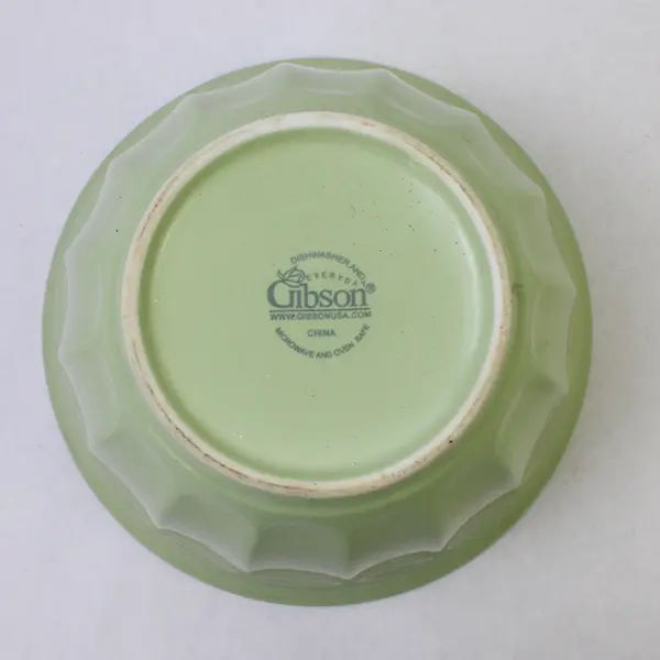 Everyday Gibson Solid Light Green Color Round Ceramic Large Mixing Bowl 8.5"