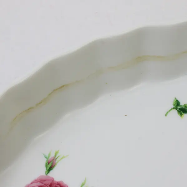Christineholm Rose Pattern White With Pink Floral Ceramic Quiche Dish 10"