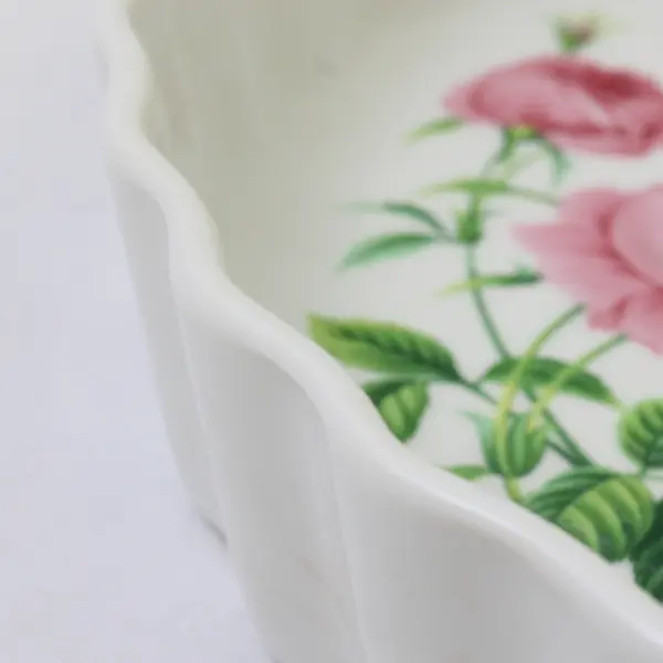 Christineholm Rose Pattern White With Pink Floral Ceramic Quiche Dish 10"