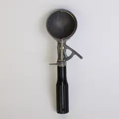 Vintage Scoop Master Mechanical Ice Cream Scoop Black Handle