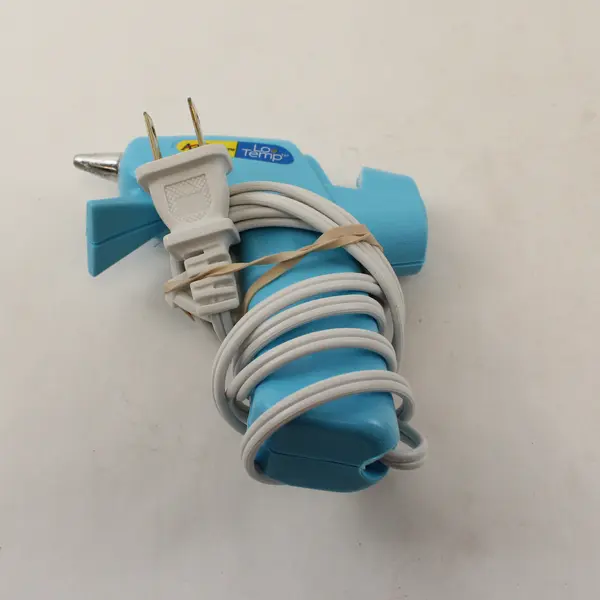Ad Tech Lo Temp Hot Glue Gun w/ 7 Glue Sticks Compact 5in Used