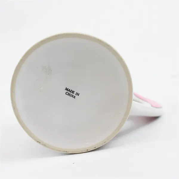Unbranded "Love" White With Pink Heart Print Gold Trim Ceramic Mug 3.75" Tall