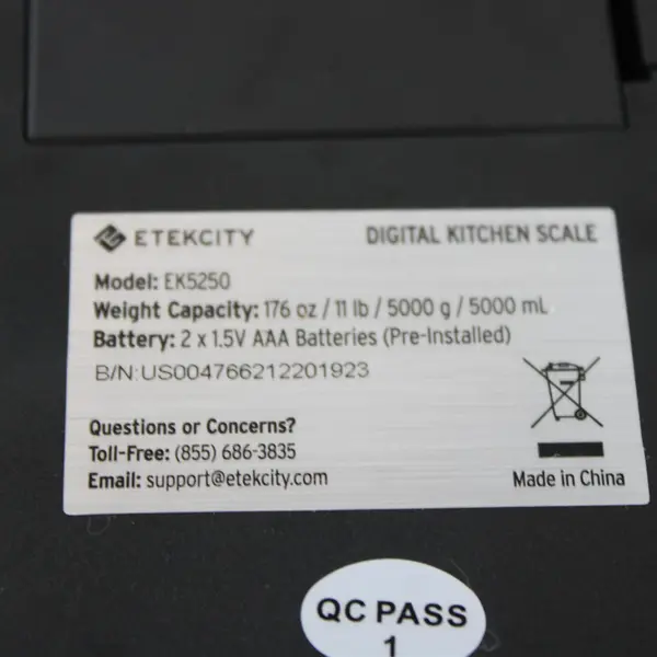 Etekcity Red Digital Kitchen Scale Model EK5250 Battery Operated (2 AAA, Works)